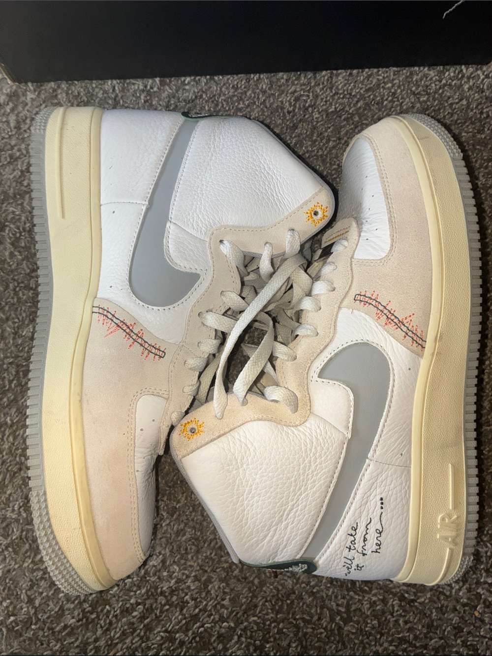 Nike High-Top AF1 - Picture 5 of 8